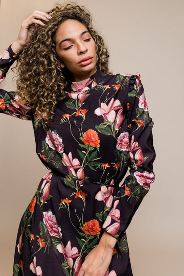 Margot Maxi Dress in Floral Mix