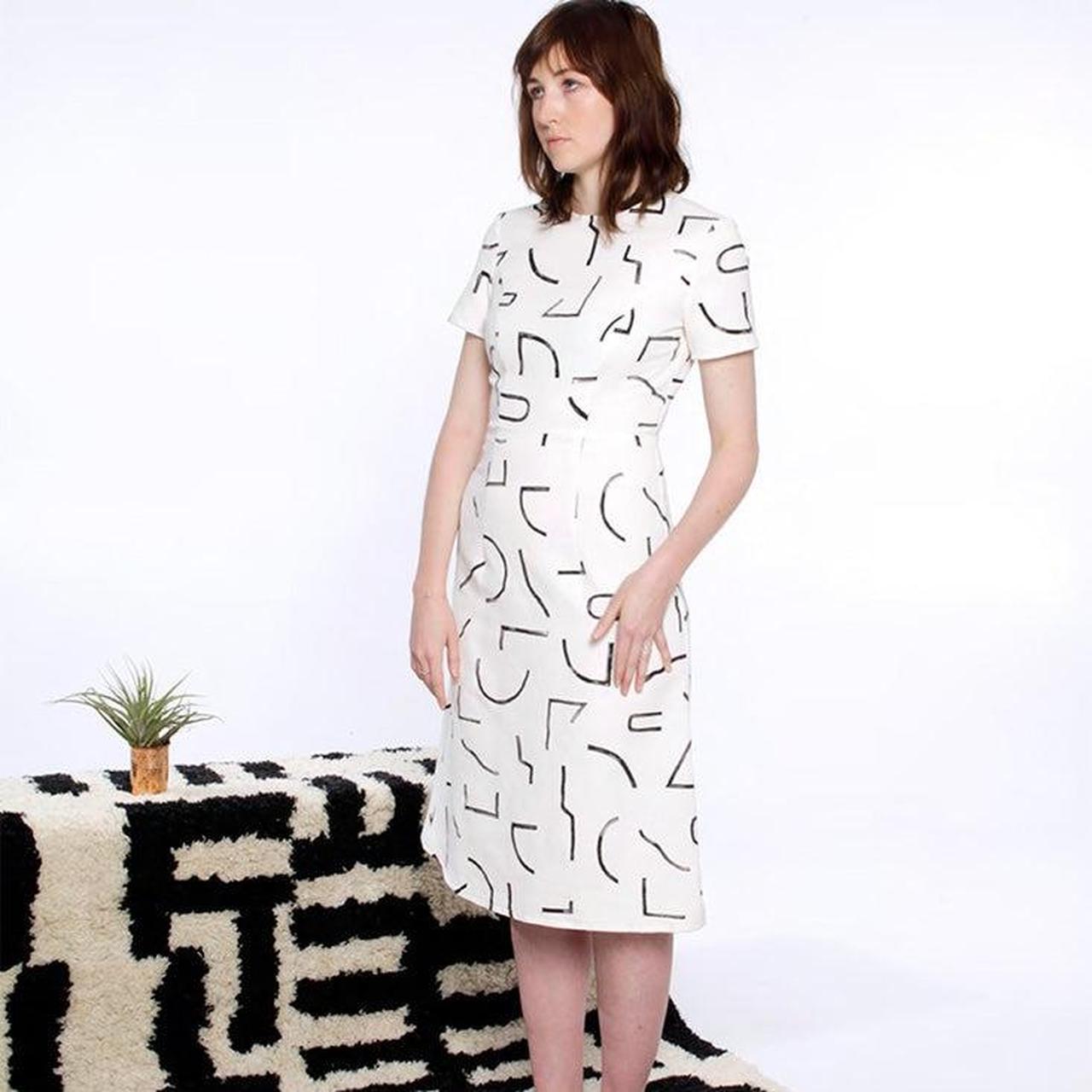 Dusen Dusen Women's Black and White Patterned Dress